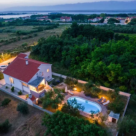 Ana - Happy Appartement Privlaka (Zadar)